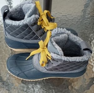 Khombu Duck Boots